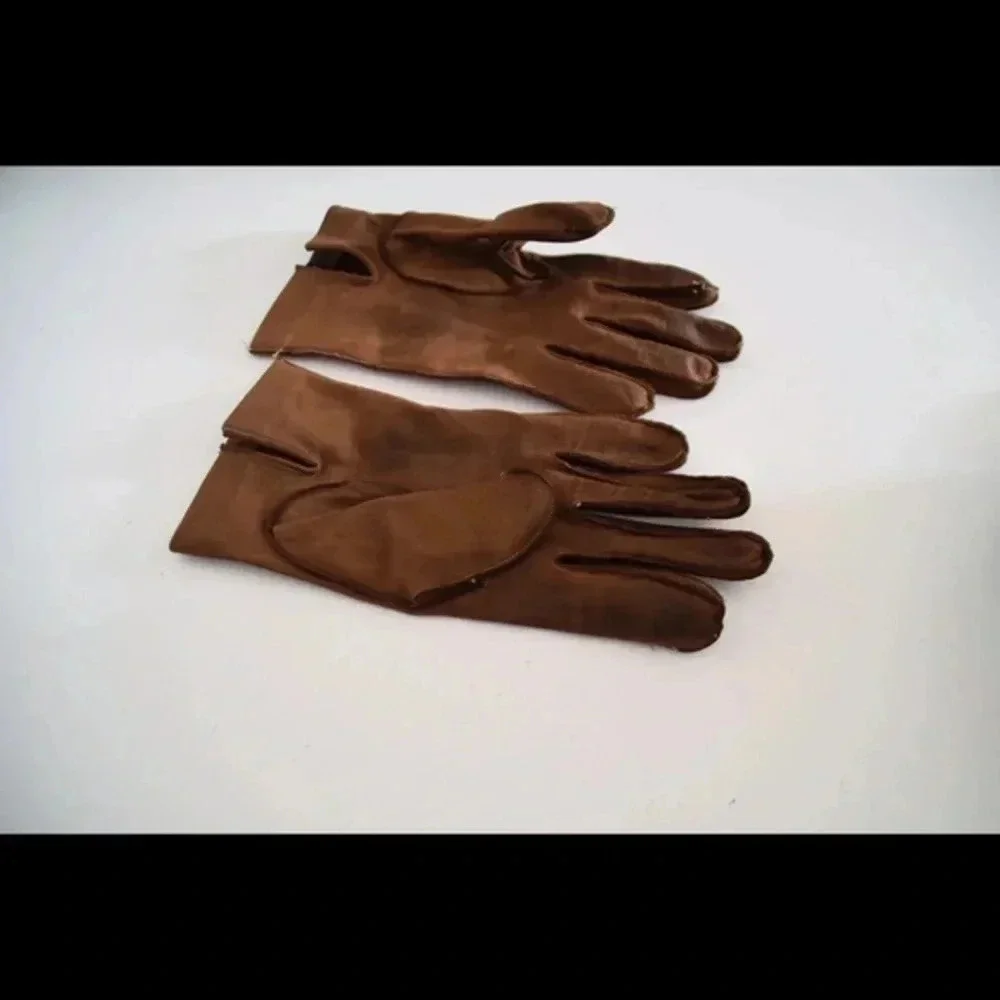 Vintage suede gloves